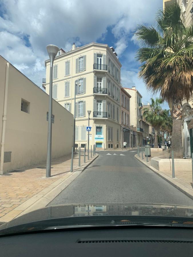 Centre Studio Plage Et Festival Канны Экстерьер фото